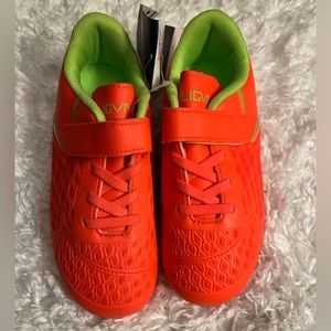 Ligviv Soccer shoes for kids